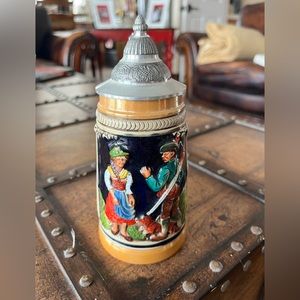 Handarbeit Beer Stein jagers abscheid Germany 6 1/2 “ tall